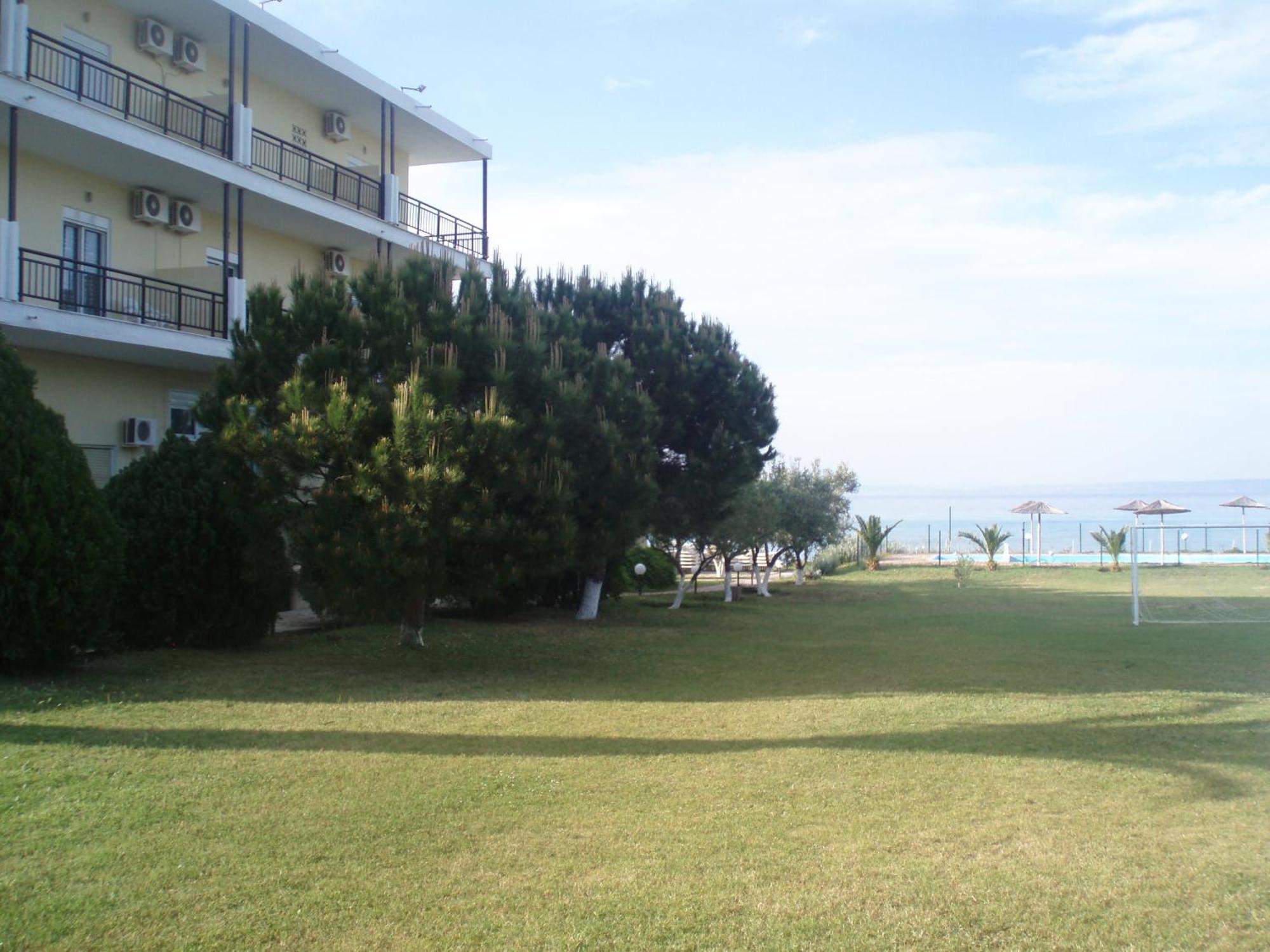 Kopsis Beach Hotel Pefkochori Exterior photo