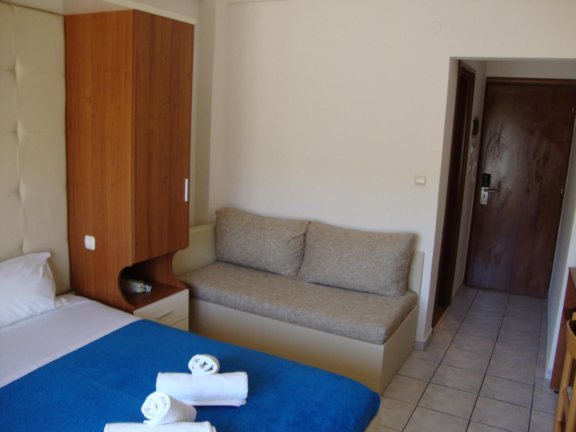Kopsis Beach Hotel Pefkochori Room photo
