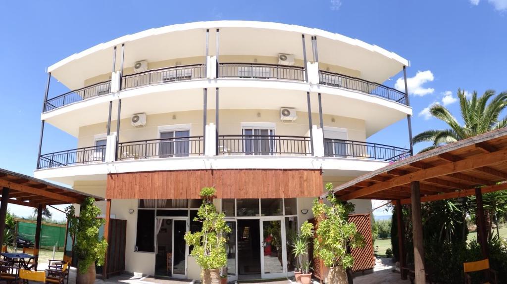 Kopsis Beach Hotel Pefkochori Exterior photo
