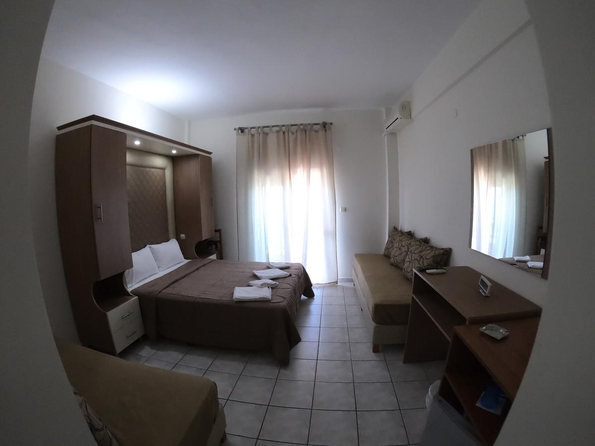 Kopsis Beach Hotel Pefkochori Exterior photo